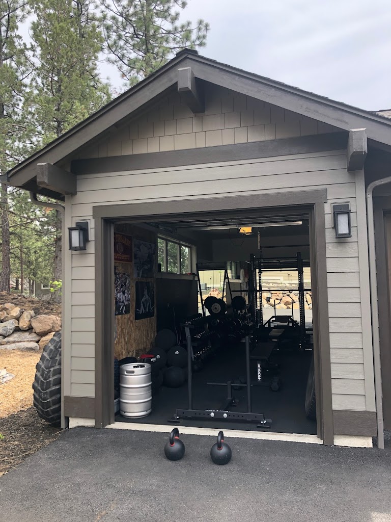  Jason's Garage Gym
