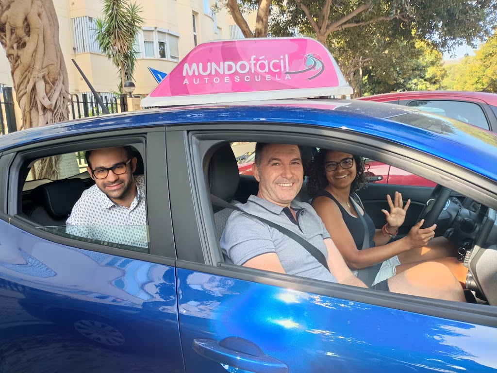 Autoescuela Mundo Facil — Del propietario