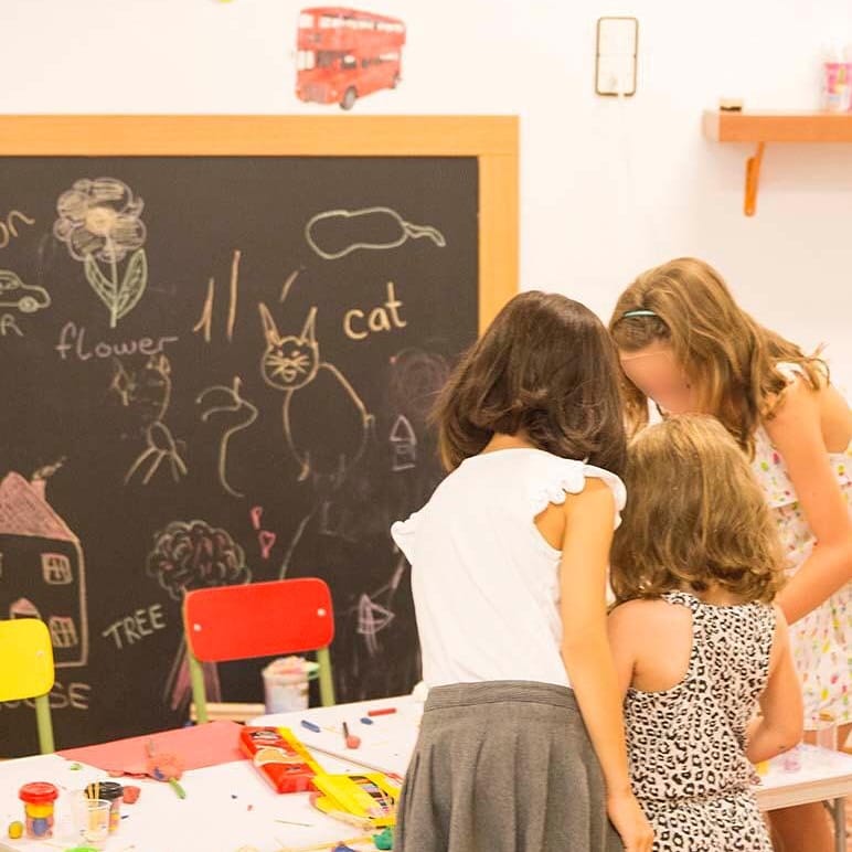 Happy Days academia de ingles