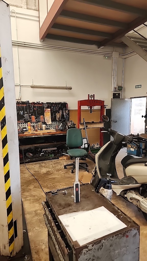 Gtcar service — Interior