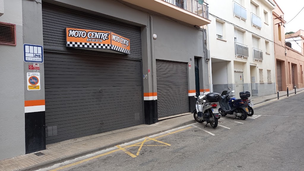 Moto Centre — Exterior
