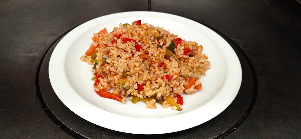 Restaurante Vegetariano Sarasate — Comida y bebida