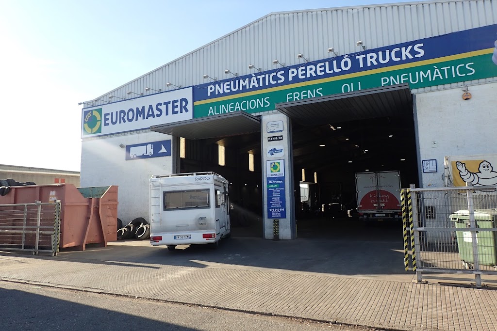 Euromaster Pneumatics Perello Truck Solution — Exterior