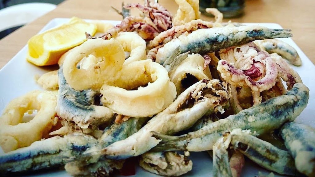 Bar Higuitos | Cocina Casera Almunecar — Comida y bebida