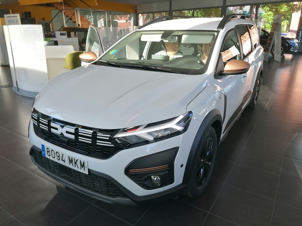 Dacia Entrevalles Autos