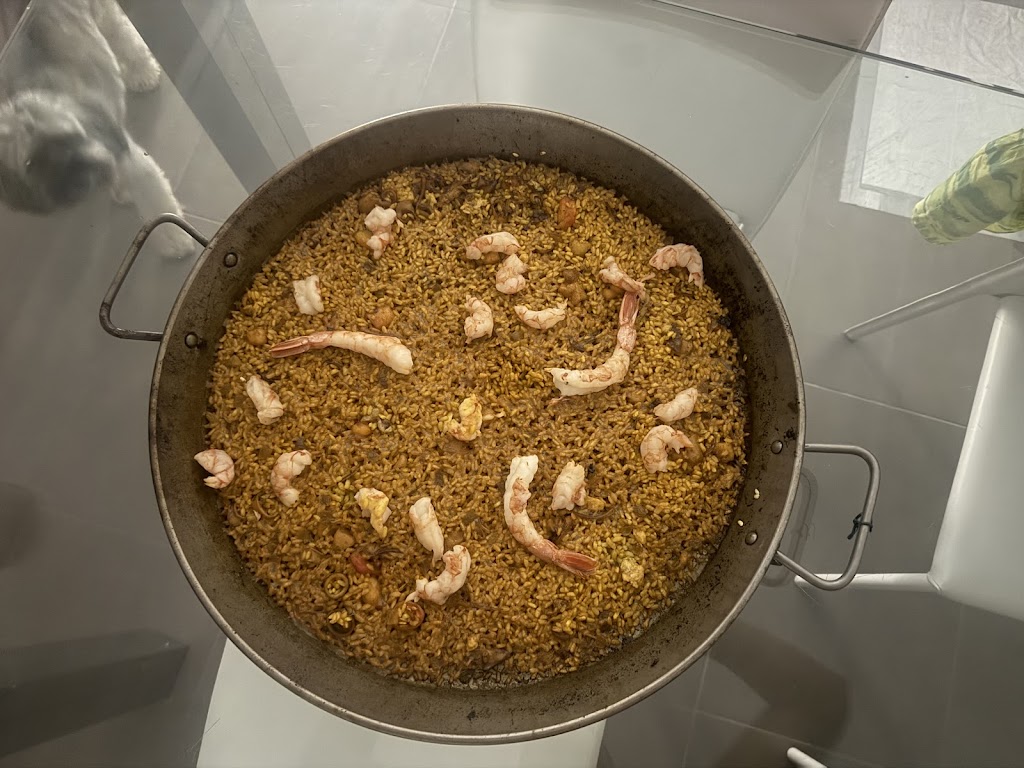 Tot Arros Paellas a Domicilio y Catering — Comida y bebida