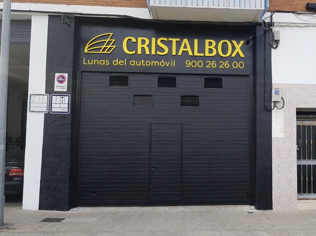 Cristalbox Plasencia — Exterior