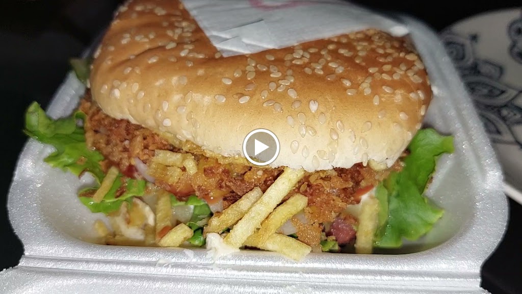 Autobar Manolo — Comida y bebida
