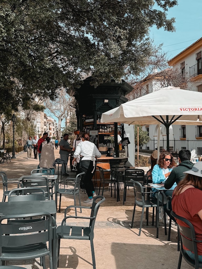 Kiosko de la Alameda — Ambiente