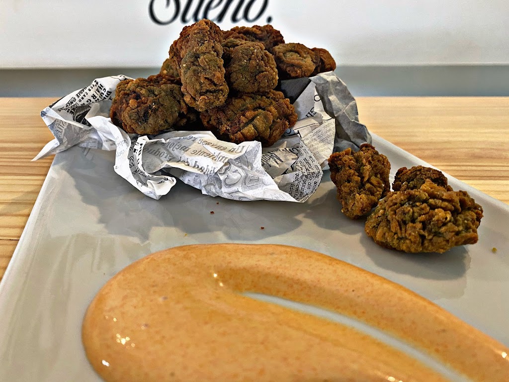 Taberna No Ni Na — Comida y bebida