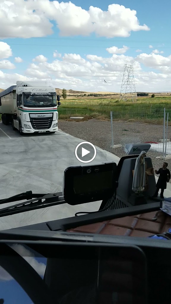 Estacion de Servicio Repsol — Videos
