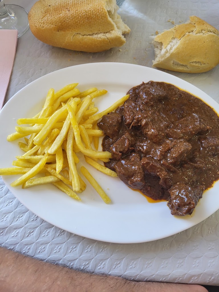 Restaurante "El Cordobes" — Comida y bebida