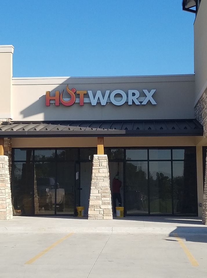  HOTWORX - Chandler, AZ - Ocotillo