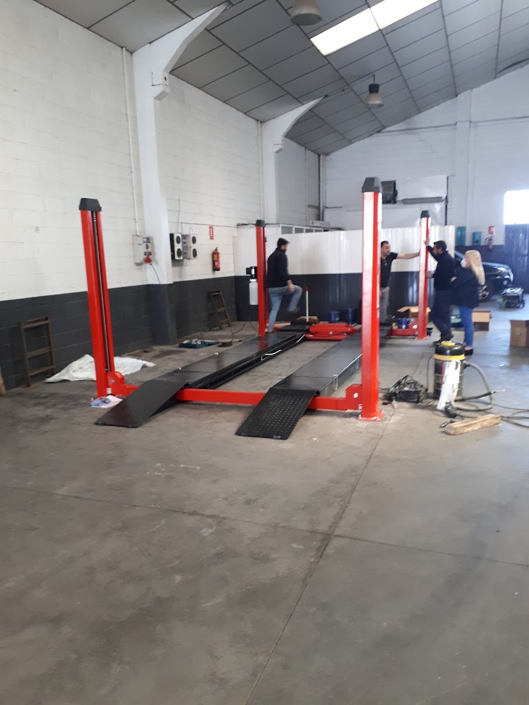 Autoreparaciones Las Cruces — Interior
