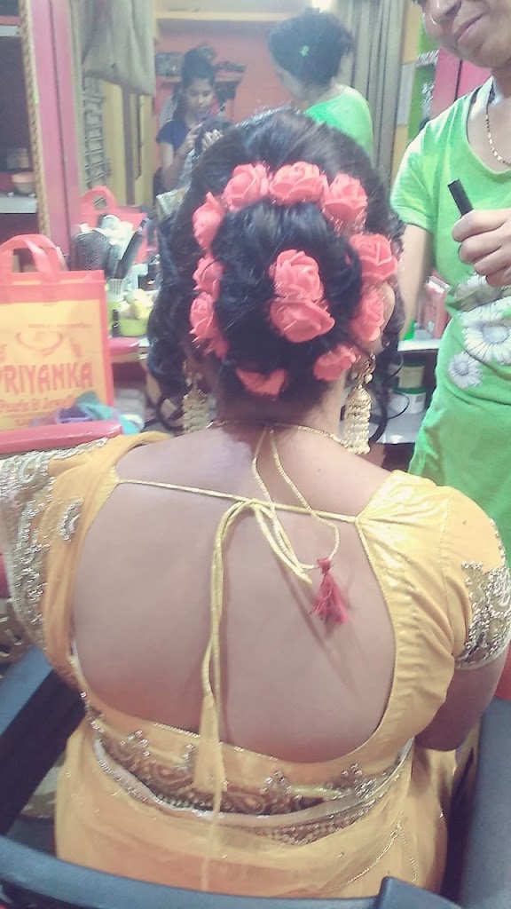 Pearl Beauty Ladies Kids Parlour