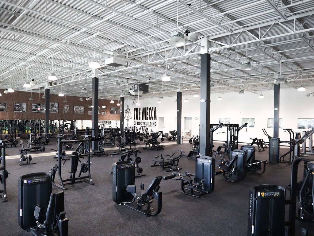  Gold's Gym - Germantown