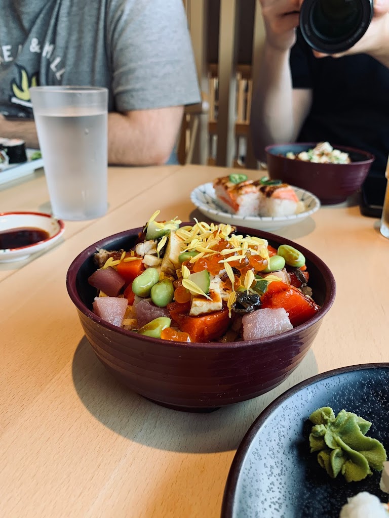 Chirashizushi