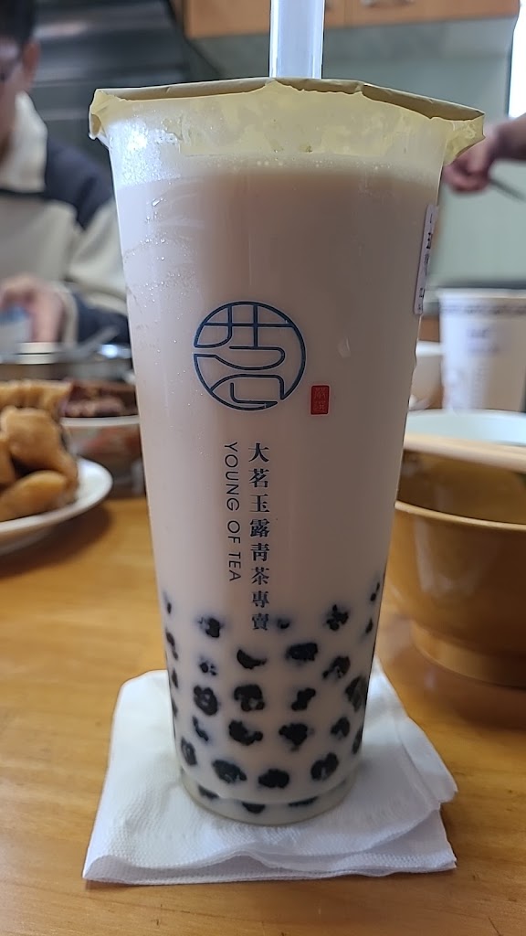 大茗玉露青茶專賣店桃園八德店 的照片