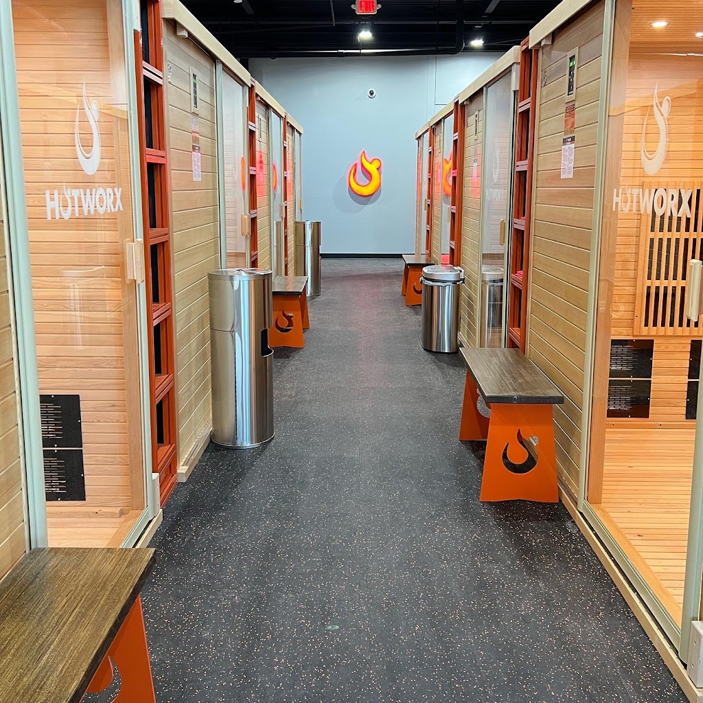  HOTWORX - Hudson Oaks, TX