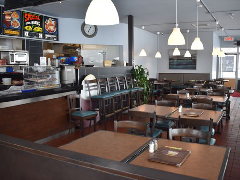 Vincent Sous-Marins in Longueuil