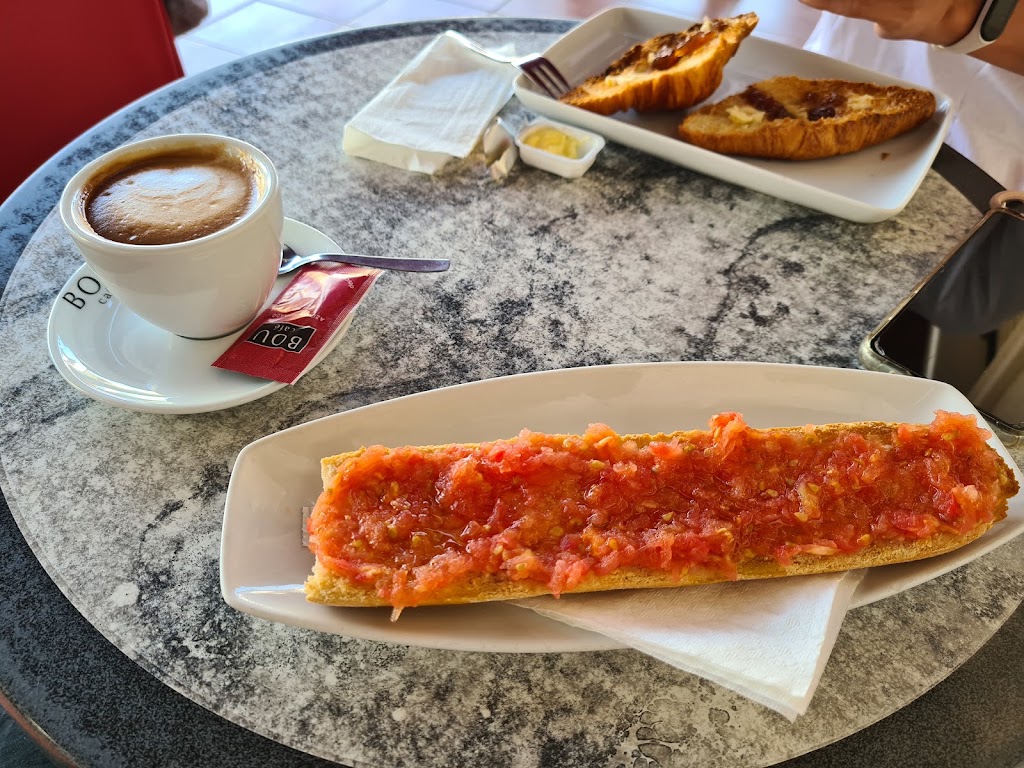 BONES TAPES — Comida y bebida