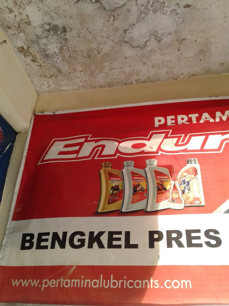 Bengkel Press velg Motor & Mobil. Spare Parts & Accesories