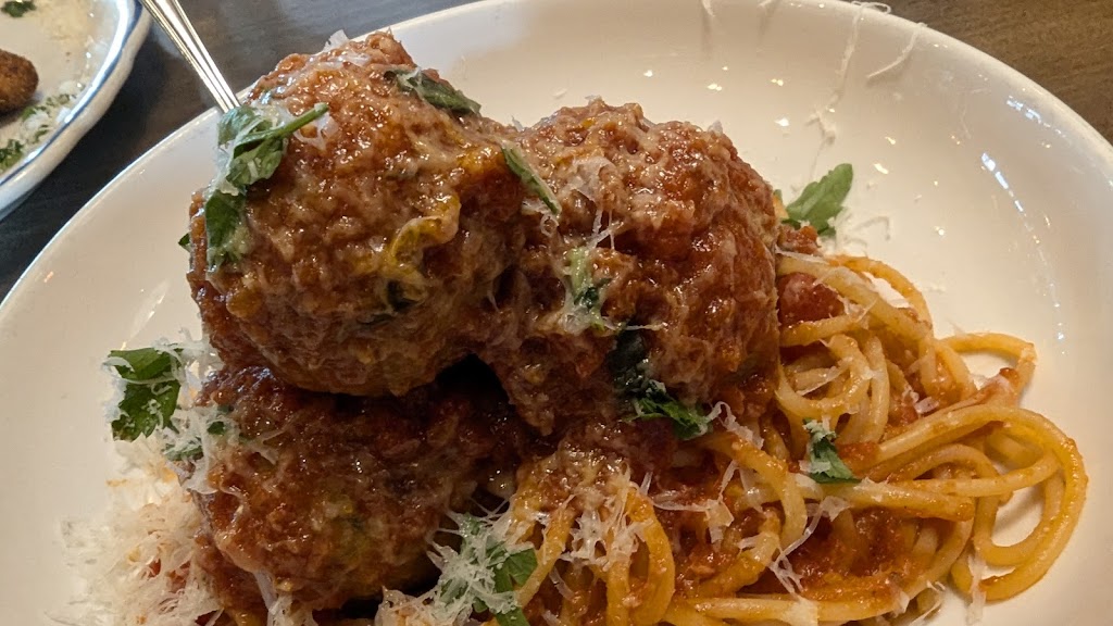 Spaghetti and meatballs