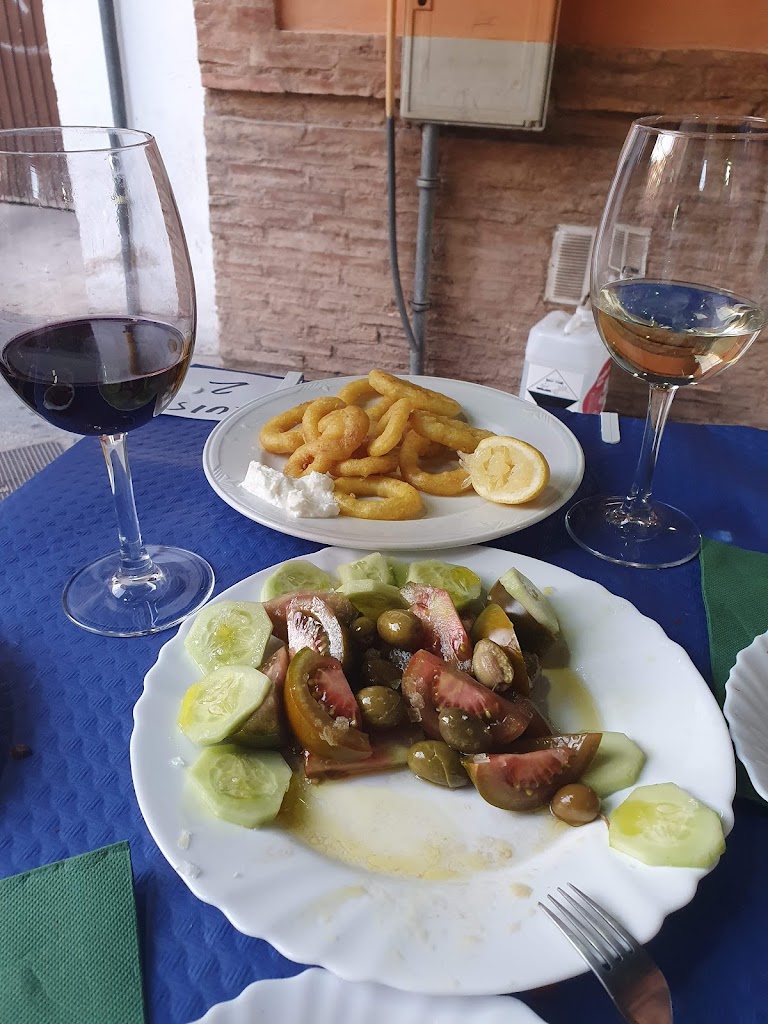 El Chito Cafe-Bar. — Comida y bebida
