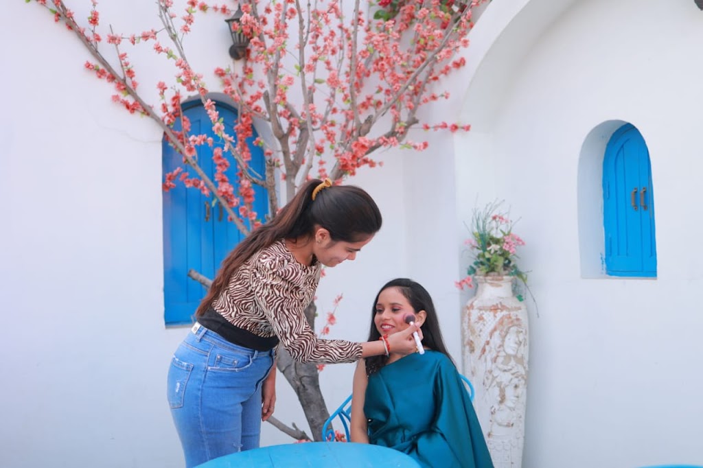 Riya S Beauty Care Best Bridal Makeup Artist In Ahmedabad