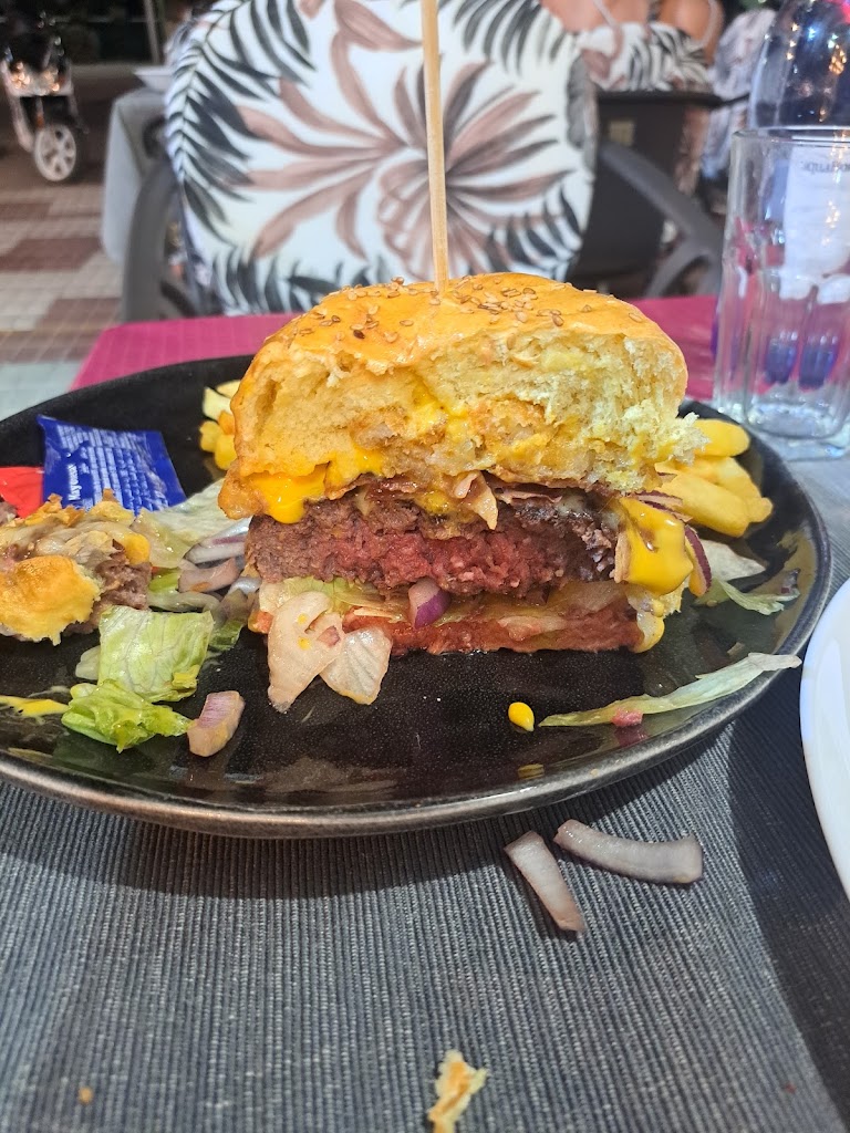 La Taberna del Porton — Comida y bebida