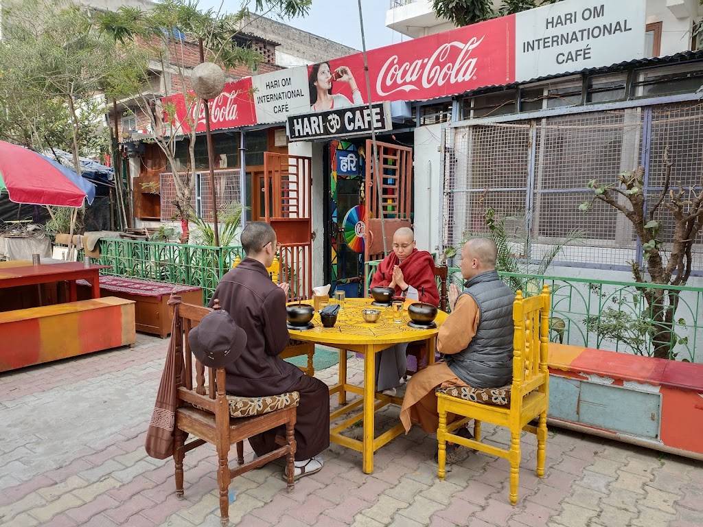 Hari Om International Cafe