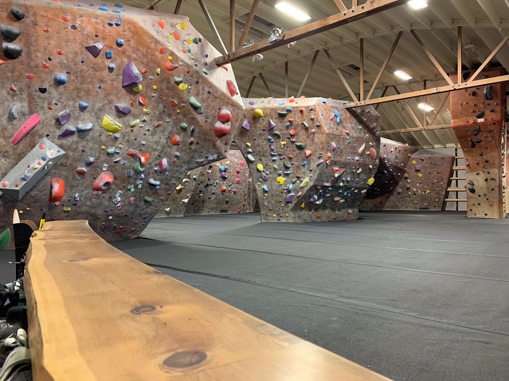  Bridges Rock Gym