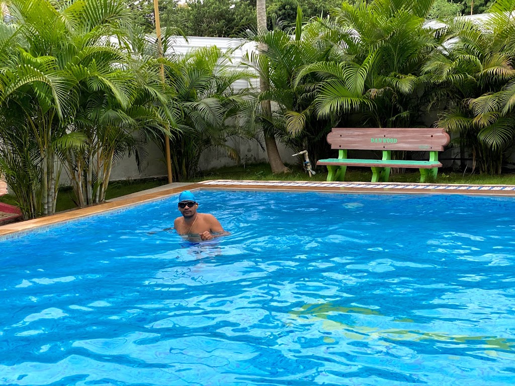 Dan Wood Resorts