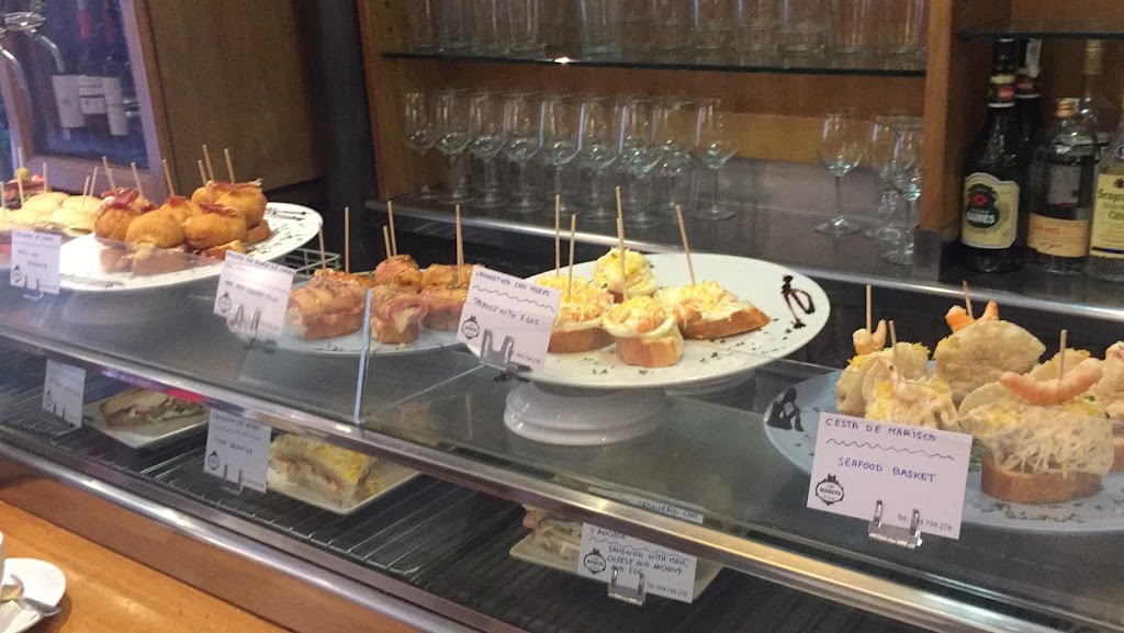 Bizuete cafe — Comida y bebida