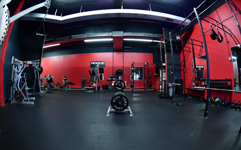  Definition Fitness - 24/7