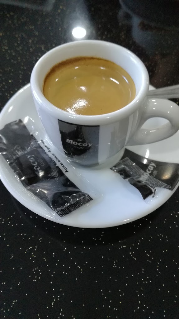 El Cafe de Charlie — Cafe