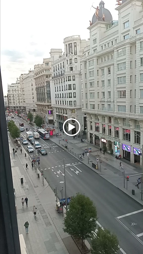 Gran Via — Videos