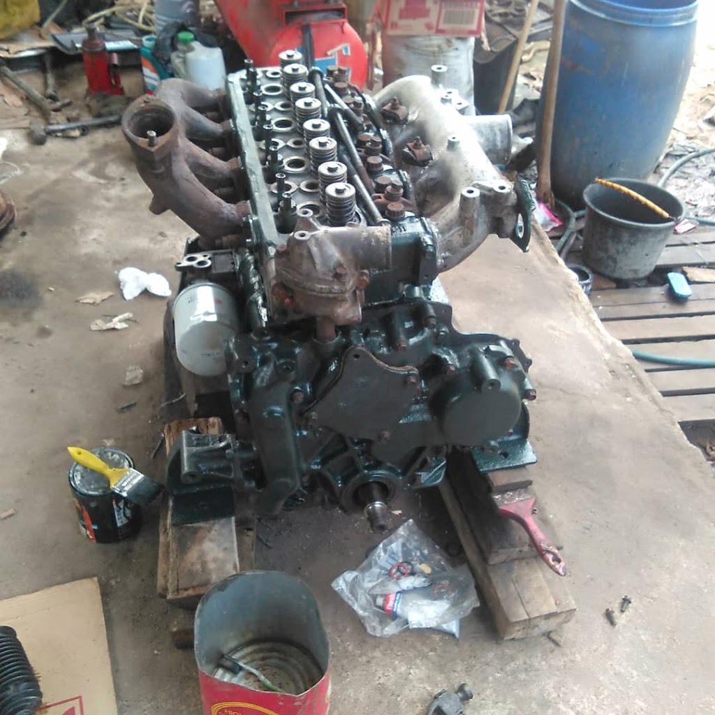 Bengkel Mobil Oto Hend