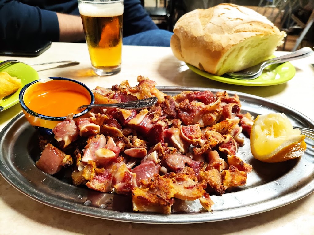 Bar restaurante el bodegon — Comida y bebida