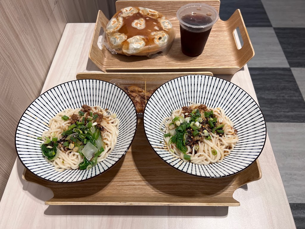 簡家水餃 的照片