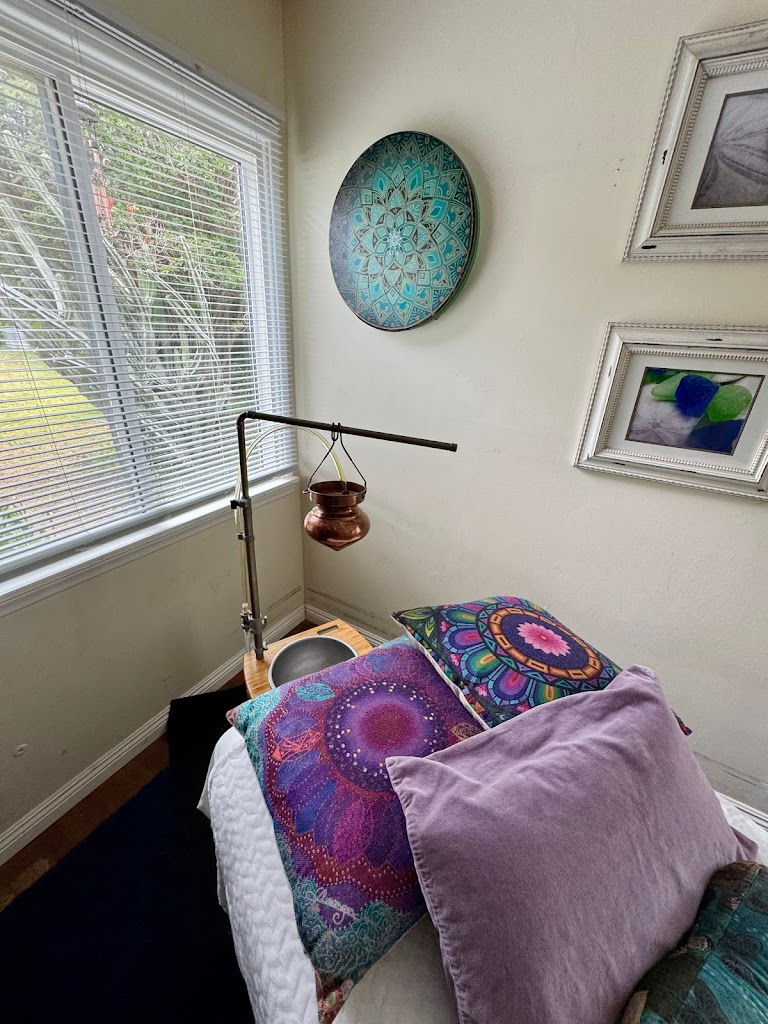  Stay in the Flow Yoga