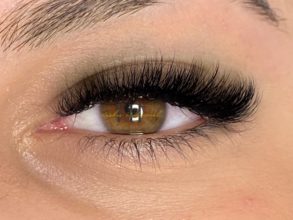 Lili Lashes Profesional/ Pestanas Terrassa — Del propietario