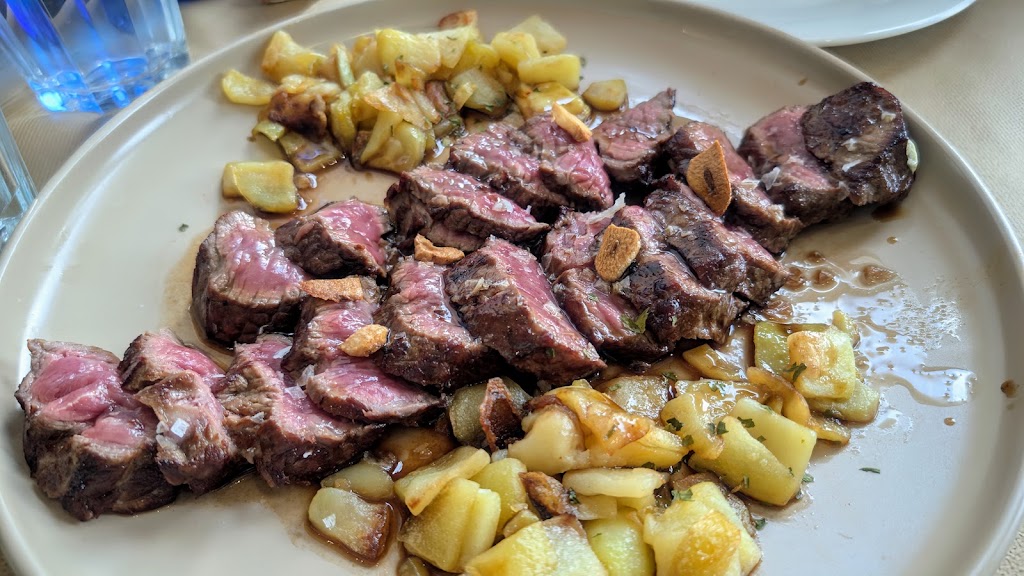 Lenteja-Casa de Comidas — Comida y bebida