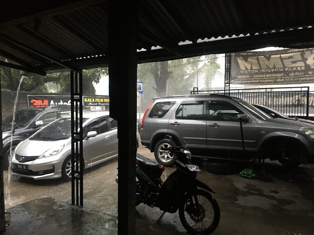 Bengkel Mobil SMM (Car Service)