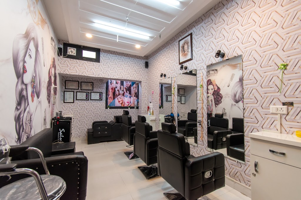 Sonia Makeover Unisex Salon Academy