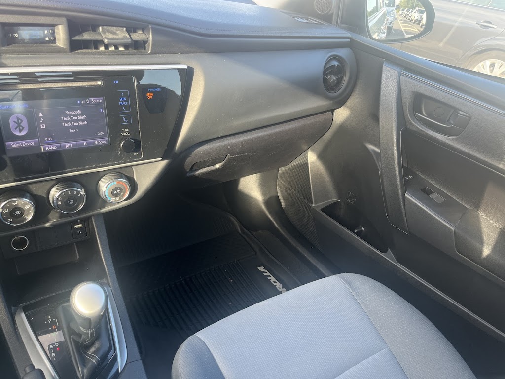 Auto body shop in Nassau