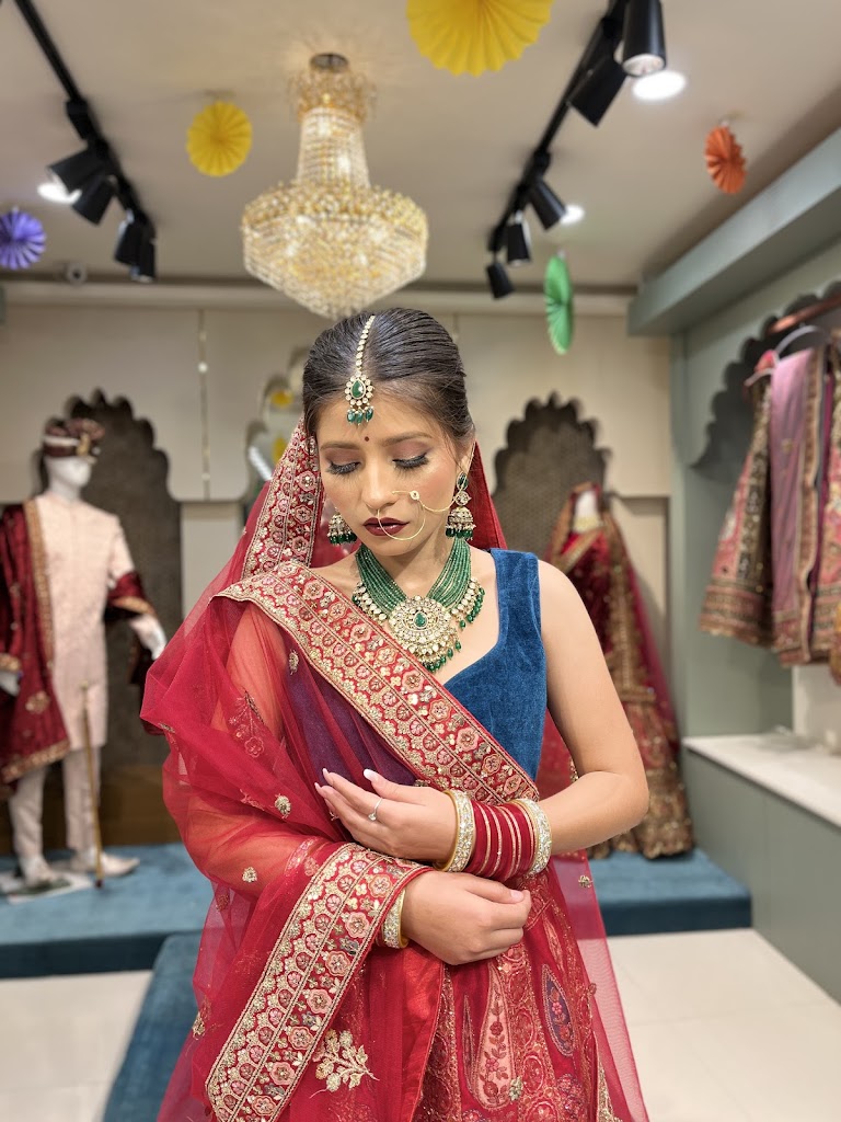 Honey Makeover Beauty Parlour