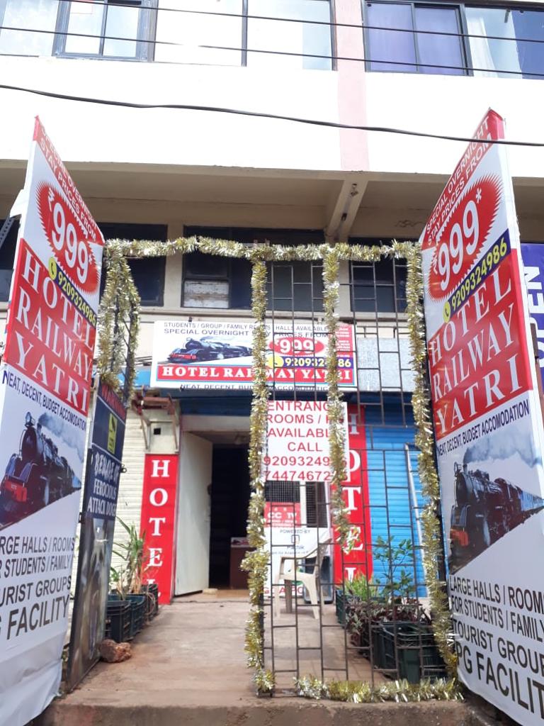 Hotel Railway Yatri