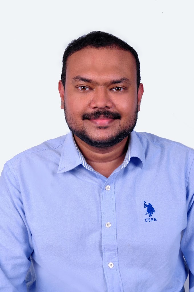 Dr. Dr Thomas George