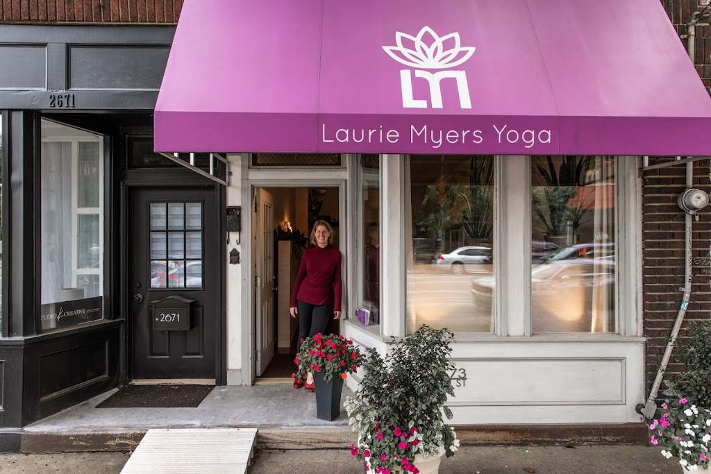 Laurie Myers Yoga